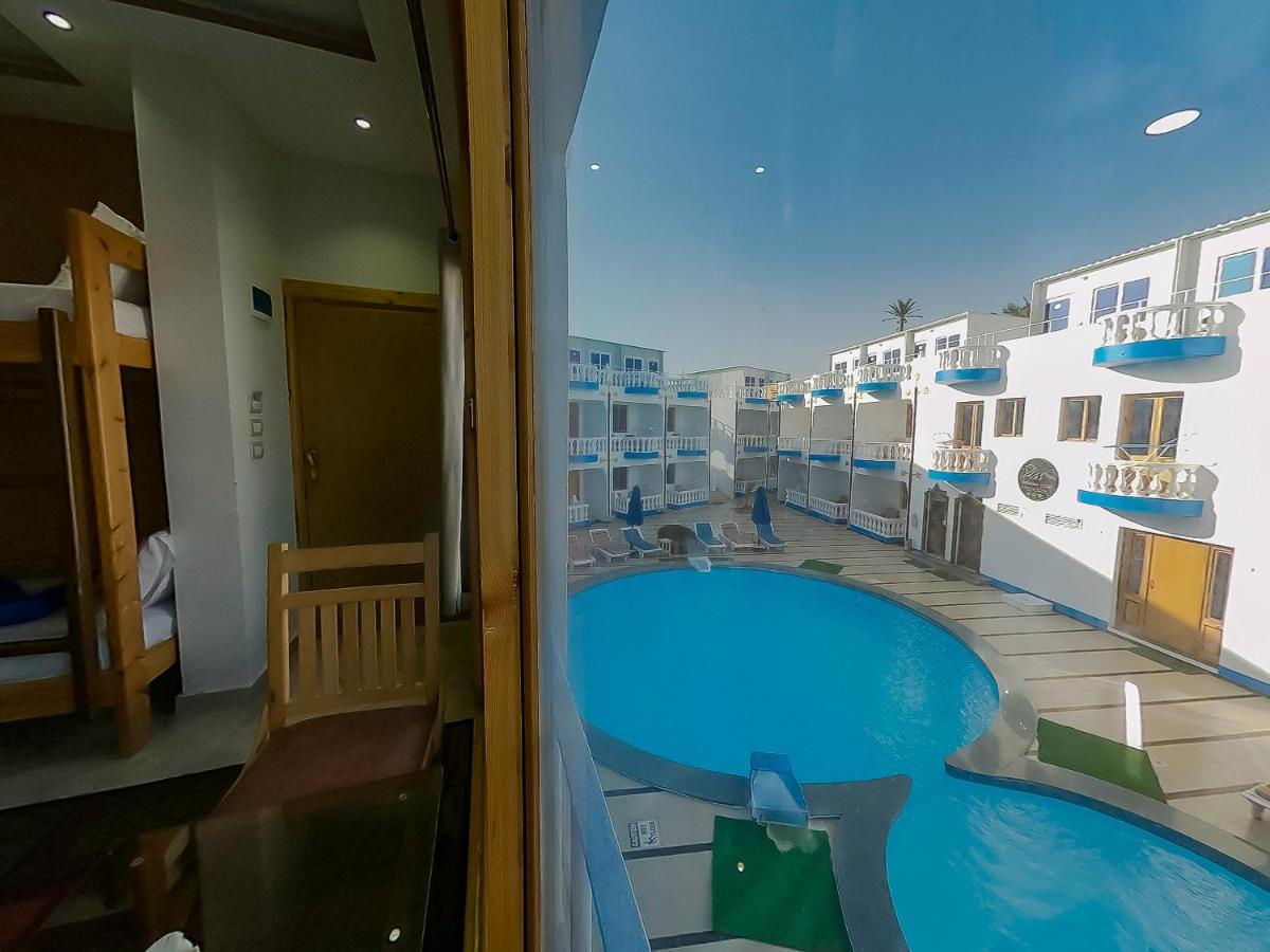 Seaview Hotel Dahab Bagian luar foto