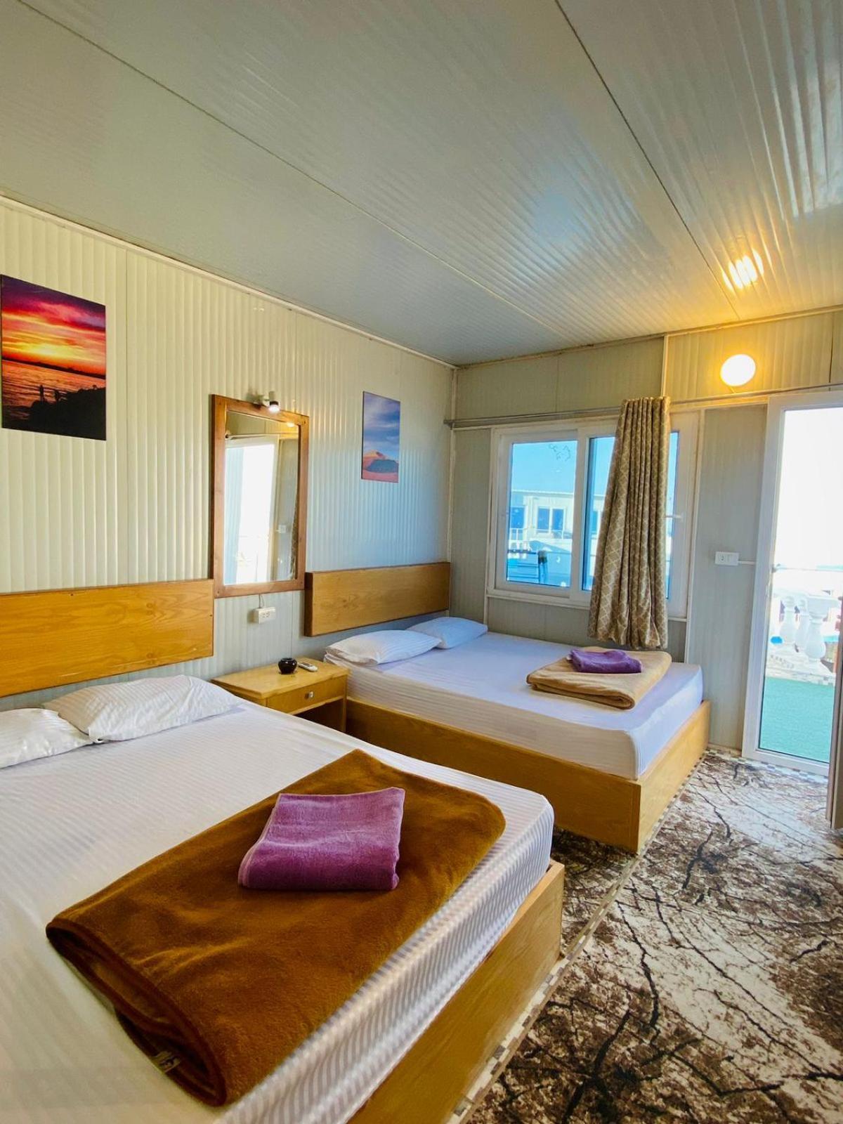 Seaview Hotel Dahab Bagian luar foto