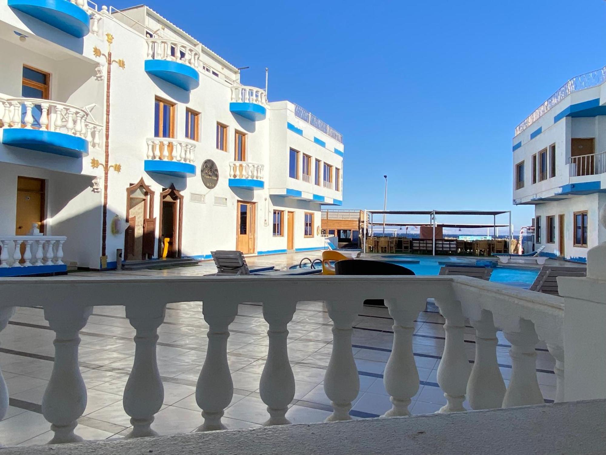 Seaview Hotel Dahab Bagian luar foto